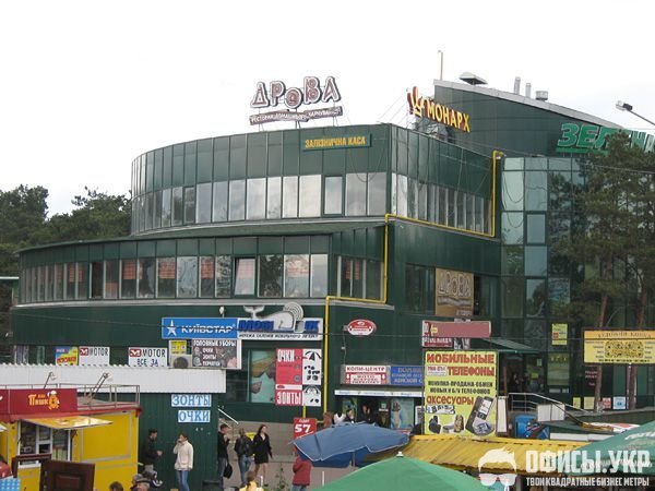 АРЕНДА, помещения 18м2, Метро Лесная, ТЦ Зеленая Линия