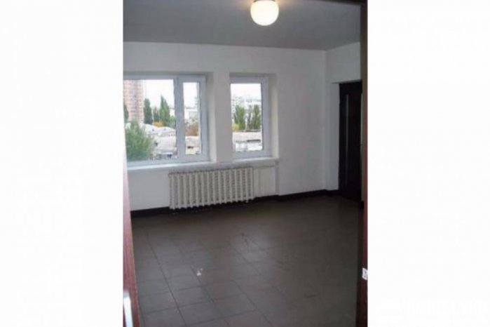 Офис ж.ф., 105 м2, ул. Гончара, м. Университет