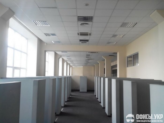 Сдается под офис 466 кв.м. 4-й этаж