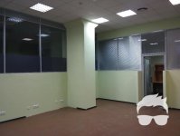 Сдам офис 54,3 кв.м., возле метро Вокзальная, ул Сурикова. Собственник