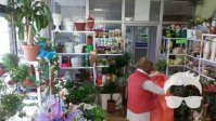 Аренда, людное место, напротив фонтана. Универсам Позняки (рядом).