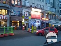 Фасад-витрина (40м2) выход из метро Контрактовая площадь