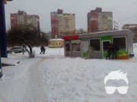 Аренда павильона.10 м2,Радужная 6, оживленно,идеально сухофрукты.