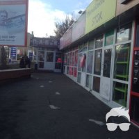 Аренда павильона.21 м2,Московская пл,есть вода,канализ. Очень людно!!!