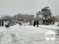 Аренда павильона,8м.кв, Русановка,идеально маникюр или цветы,посредник