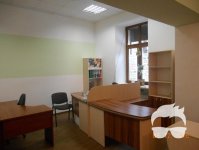 Оренда частини офісу - центр