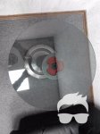 Стол из деталей автомобильного двигателя
