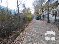 50 м2,- 200 м2 (13 офисов по 16м2)ул. Киото, до метро Лесная 400м,