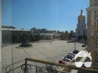 Сдам под офис 102 м.,на Софиевской пл., Владимирская 18/2