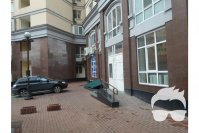 Аренда офиса 37 кв.м. с отд. входом на Оболонских Липках.