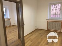Офис,ОСЗ,600м2,м.Контрактовая площадь- 8минут пешком.Комиссия 25%